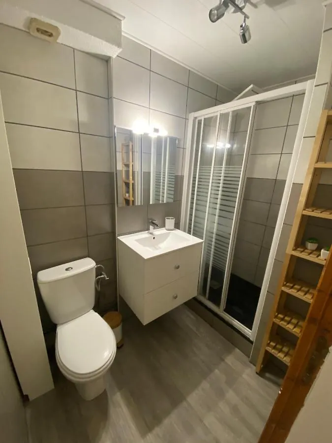 Appartement Au Pied Des Pistes Et Commerces - 5 Personnes Modane France
